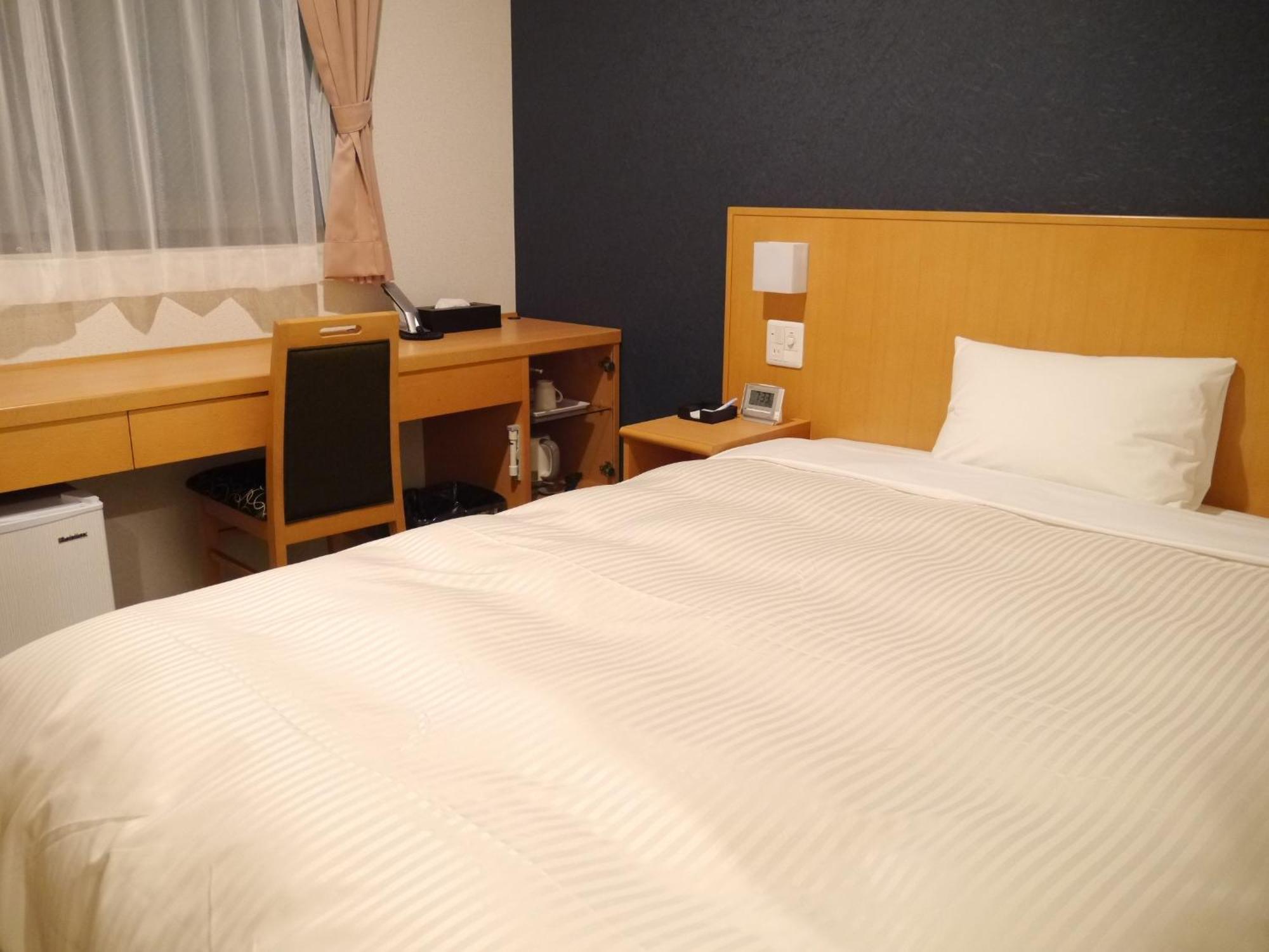 Fukuchiyama Sun Hotel Room photo